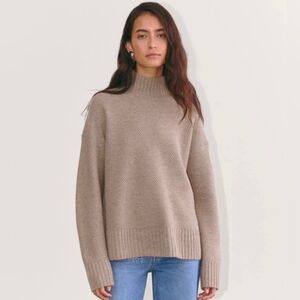 Everlane Women's Honeycomb Funnel Neck Sweater - Light Taupe